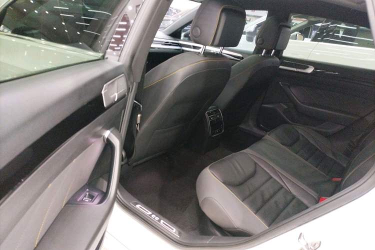 Used Volkswagen FAW-Volkswagen CC 2021 380TSI Striking Edition
