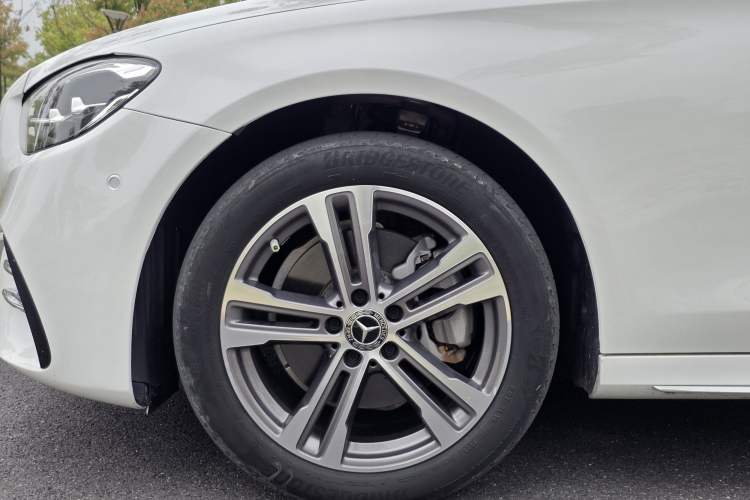 Used Mercedes-Benz E-Class 2021 Facelift E 260 L Sport Edition Exterior 8