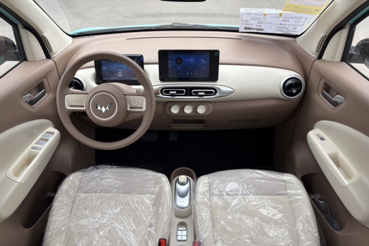 Used Wuling Hongguang MINIEV 2025 Four-Door Version Zhenxiang+ Edition