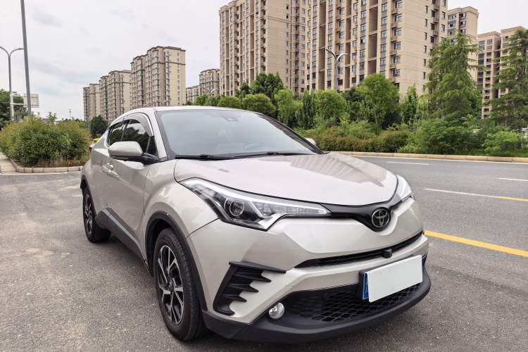 Used Toyota C-HR 2020 2.0L Leading Edition
