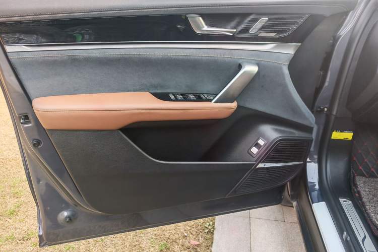 Used BYD Tang New Energy 2021 DM 2.0T Four-Wheel Drive High-Performance Flagship Model