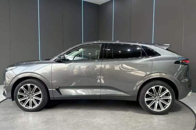 Used CHANGAN UNI-K 2021 2.0T Prestige Edition Exterior 4