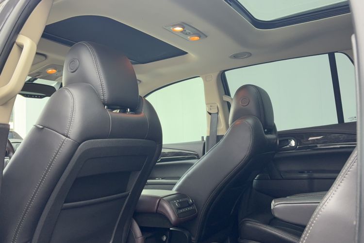 Used Buick Enclave 2014 3.6L Two-Wheel Drive Elite Comfort Version