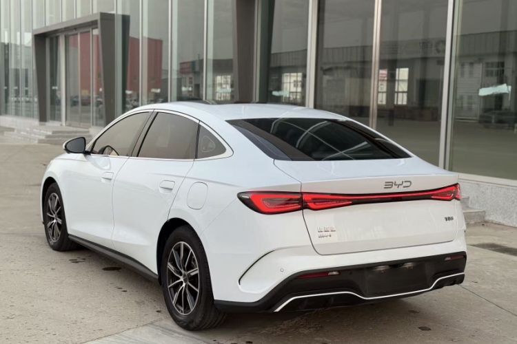 Used BYD Seal 06 New Energy 2024 DM-i 120KM Luxury Model
