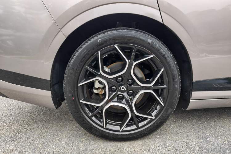 Used CHANGAN NEVO A07 2024 All-Electric "True Fragrance" Edition 710 Flagship Model Exterior 10