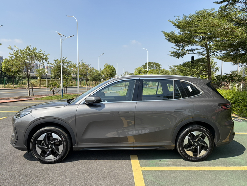 Geely Galaxy E5 2026 Model 610km Exploration+ Edition — снимка 13