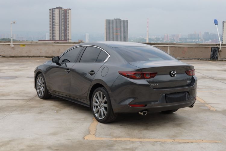 Used Mazda 3 Axela 2023 2.0L Automatic Zhiyao Edition Exterior 3