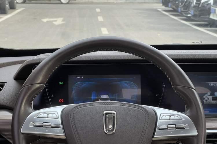 Used Bestune T77 2021 PRO 280 TID Automatic Luxury Model Interior 7