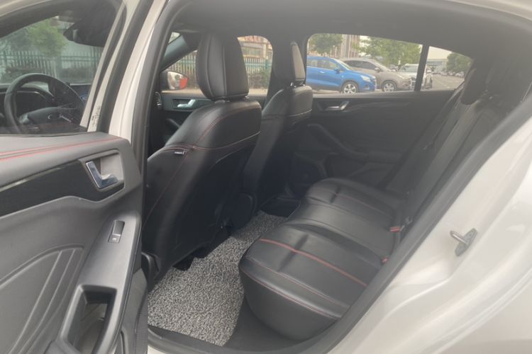 Used Ford Focus 2022 Hatchback EcoBoost 180 Automatic ST Line
