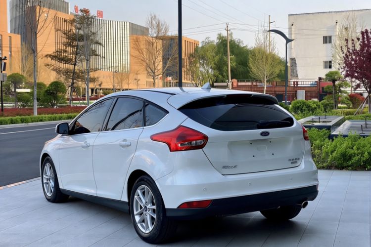 Used Ford Focus 2017 Hatchback EcoBoost 180 Automatic Elite Model
