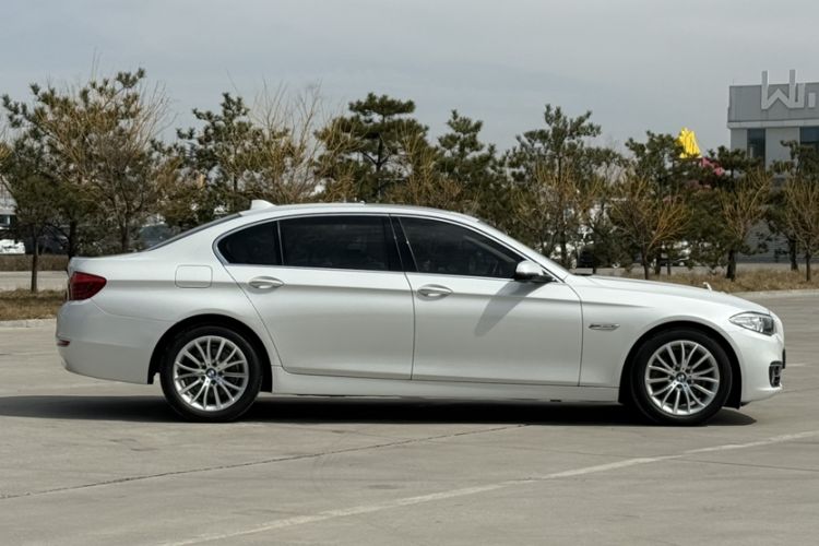 Used BMW 5 Series 2014 525Li Luxury Design Package
