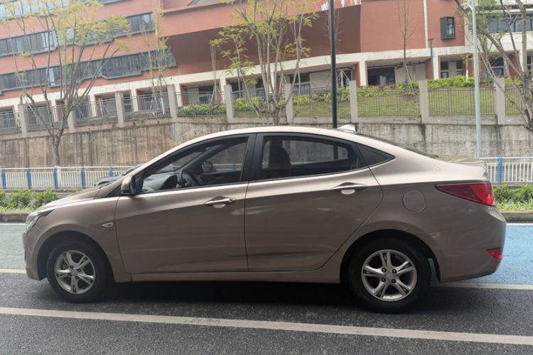 Used Hyundai Verna (older generation) 2014 1.4L Automatic Smart GLS