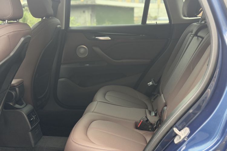 Used BMW X1 2020 sDrive25Li Leading Model Interior 6