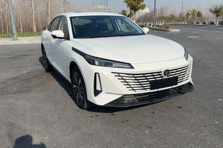 Used Changan Eado PHEV 2025 Smart New Blue Whale 145KM Battleship Edition