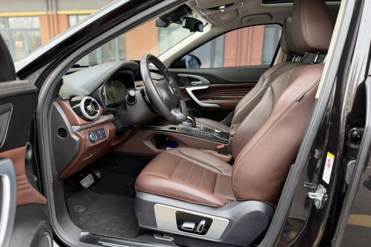 Used Wey VV7 2019 Upgraded Model 2.0T Ultra-Luxury Version China VI Standard