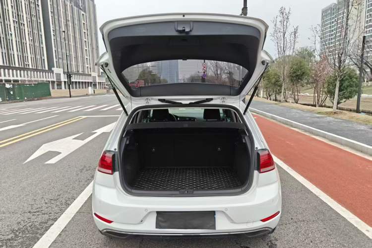 Used Volkswagen Golf 2020 Zhiai Edition 280TSI DSG Comfort Model