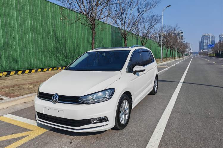 Used Volkswagen Touran 2018 Volkswagen Touran L 280TSI DSG Comfort Edition 7 Seats China V Emission Standard
