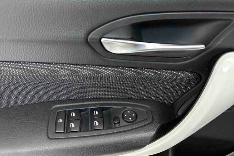 Used BMW 1 Series (Import) 2015 118i Urban Design Package