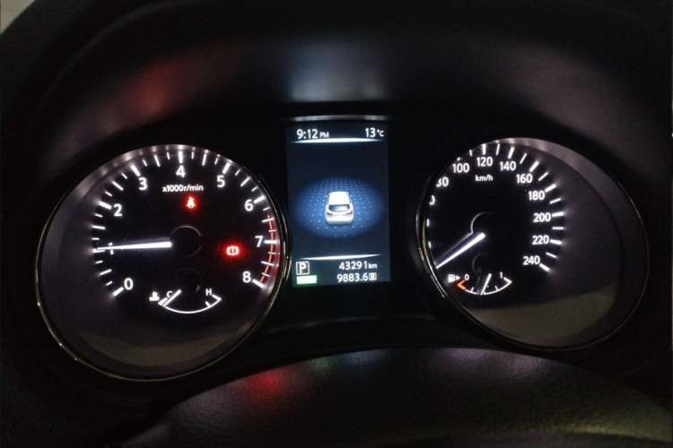 Used Nissan Qashqai 2016 2.0L CVT Luxury Edition
