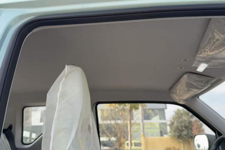 Used Geely Galaxy Panda 2024 Panda Mini 200km Endurance Bear
