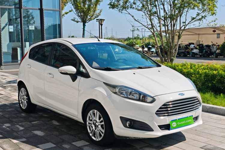 Used Ford Fiesta 2013 Hatchback 1.5L Automatic Fashion Edition