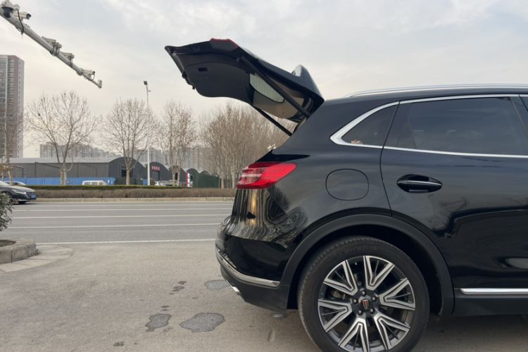 Used Hongqi HS5 2022 2.0T Smart Connect Flagship All-Wheel-Drive Version