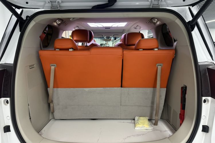 Used Buick GL8 2023 ES Lu Zun Comfort Model
