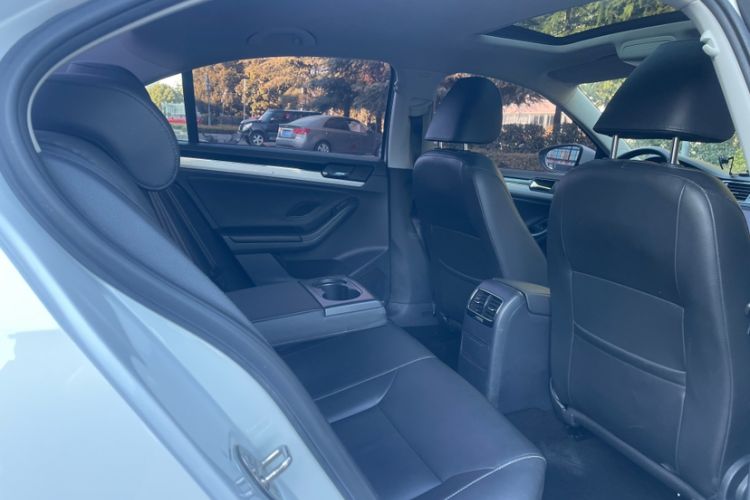 Used Volkswagen Sagitar 2017 180TSI Automatic Luxury Edition