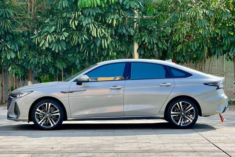 Used Chery Arrizo 8 2023 High-Performance Edition 2.0T DCT Powerfully Equipped