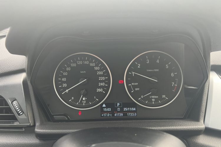 Used BMW 2 Series Active Tourer 2016 218i Fashion Model Odometer Close Up