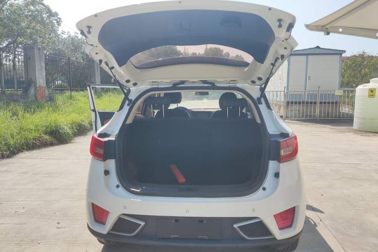 Used Zotye T300 2017 1.5L Manual Luxury Model