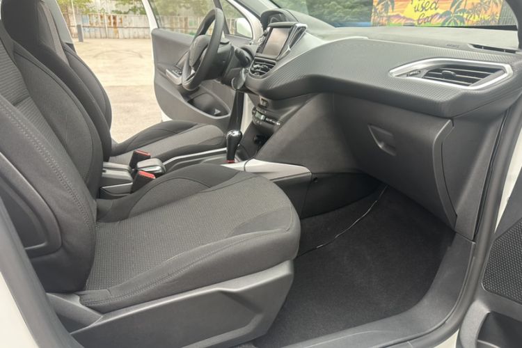 Used Peugeot 2008 2016 230THP Automatic Fashion Edition
