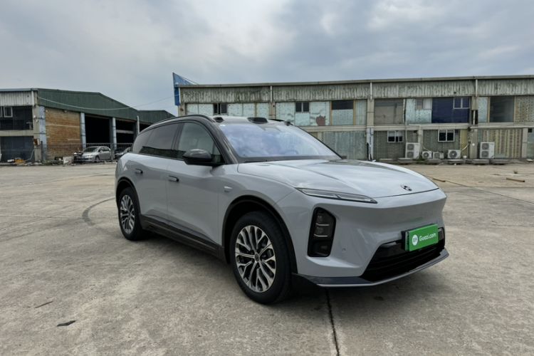 Used Nio ES6 2025 75 kWh Exterior 4
