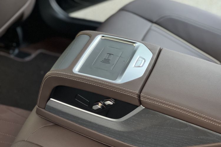 Used BMW 5 Series 2023 530Li Luxury Edition M Sport Package