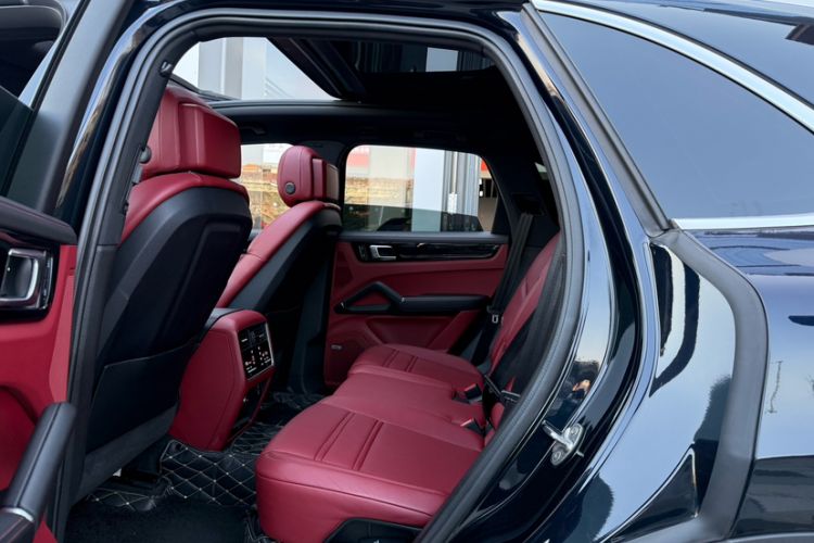 Used Porsche Cayenne 2022 Cayenne 3.0T Platinum Edition