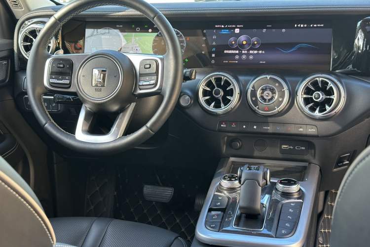 Used Tank 300 2023 2.0T 200 000-Vehicle Commemorative Edition