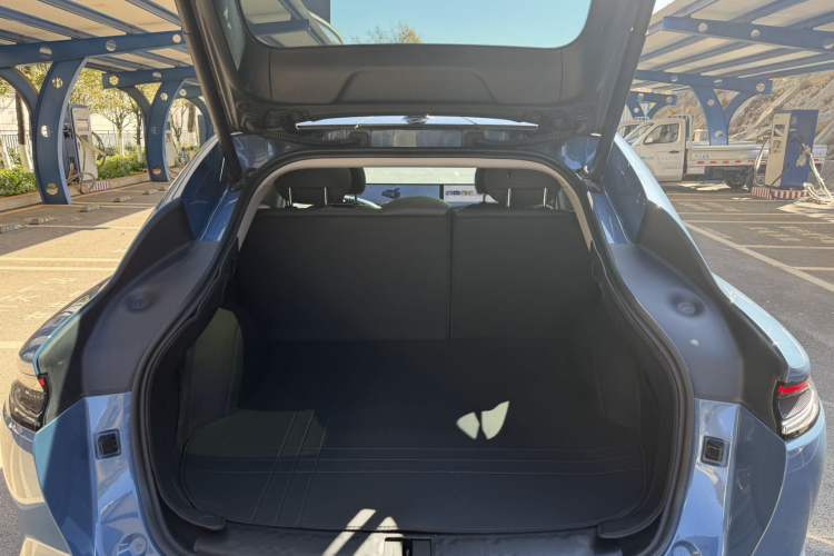 Used IM LS6 2025 Ultra-Powerful Lingxi Intelligent Enjoyment Edition
