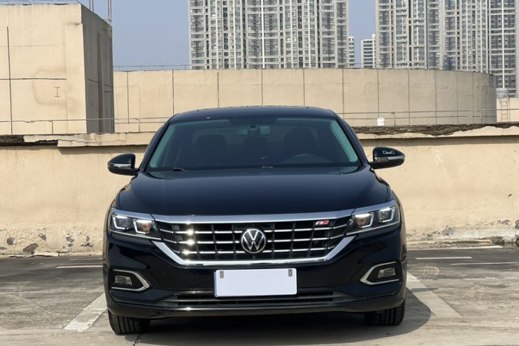 Used Volkswagen Passat 2020 Revised Version 280TSI Business Edition China VI Standard
