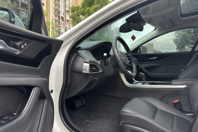 Used Jaguar XEL 2021 2.0T 250 PS S Progressive Elegance Edition