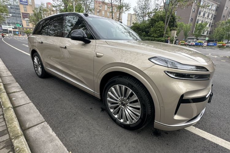 Used ONVO Luxeed L90 2025 Model—Max Six-Seater Version Exterior 5