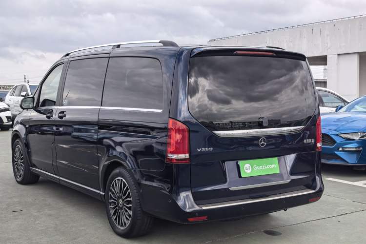 Used Mercedes-Benz V-Class 2018 V 260 Prestige Edition China VI
