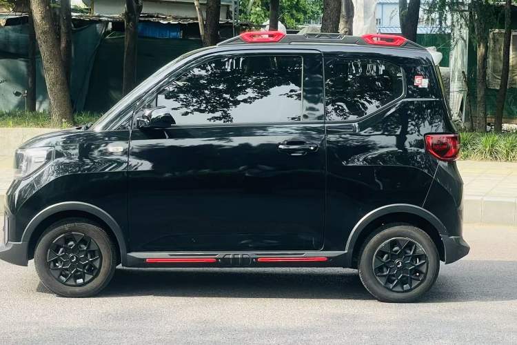 Used Wuling Hongguang MINIEV 2022 GAMEBOY 200km Gaming Edition with Lithium Iron Phosphate
