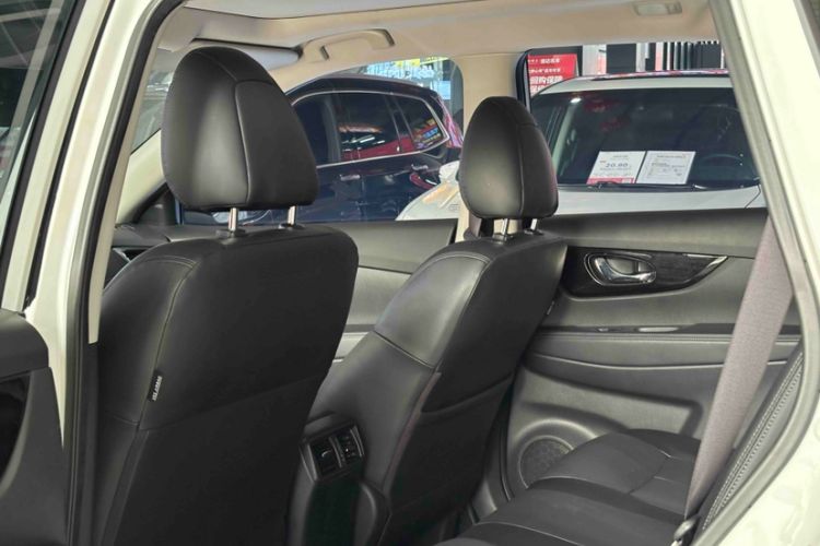 Used Nissan X-Trail 2023 Classic 2.0L Two-Wheel Drive Smart Connect & Comfort Edition
