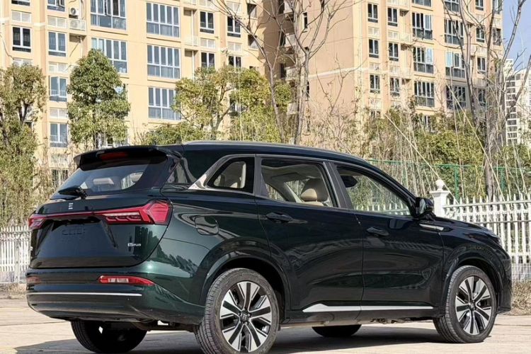 Used Landian E5 PLUS 2026 Model 165km Long-Range First-Adoption Version Ultra 7-seater
