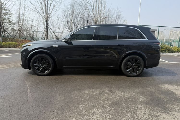 Used Li Auto L8 2023 Max model