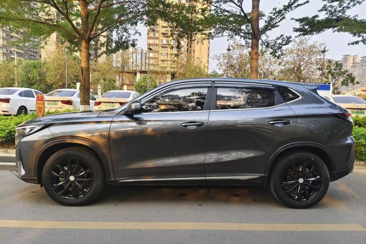 Used CHANGAN OSHAN X5 PLUS 2023 Revised 1.5T DCT Excellence Edition Exterior 7