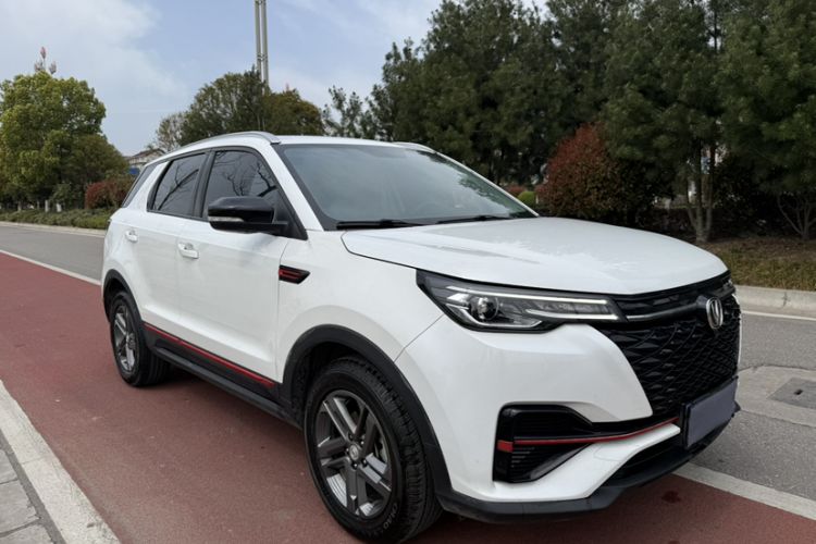 Used CHANGAN CS55PLUS 2022 Blue Whale Edition 1.5T Manual Luxury Model
