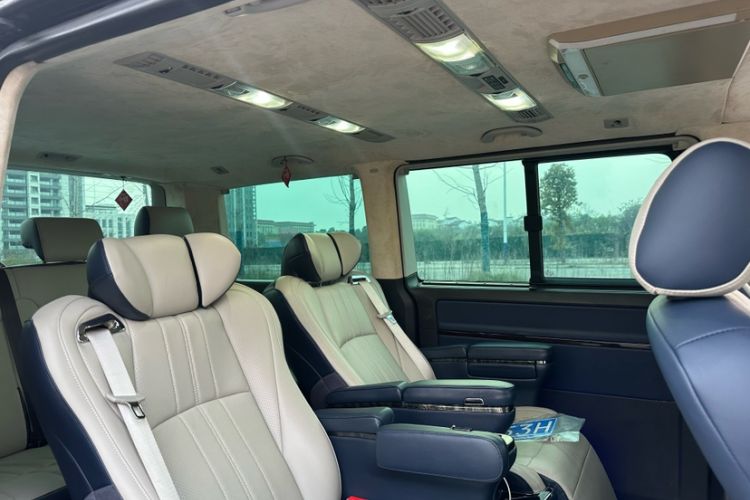 Used Volkswagen Multivan 2012 2.0 TSI Two-Wheel-Drive Luxury Edition
