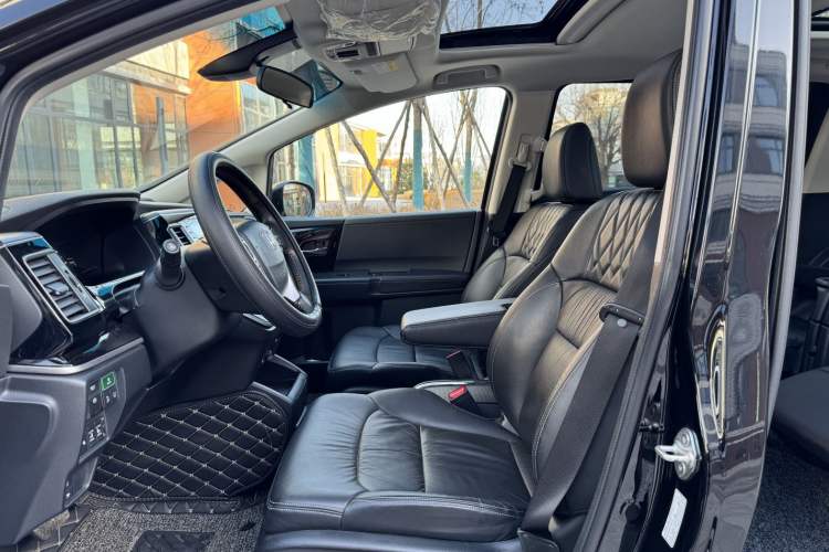 Used Honda Elysion 2019 2.0L Hybrid Supreme Edition