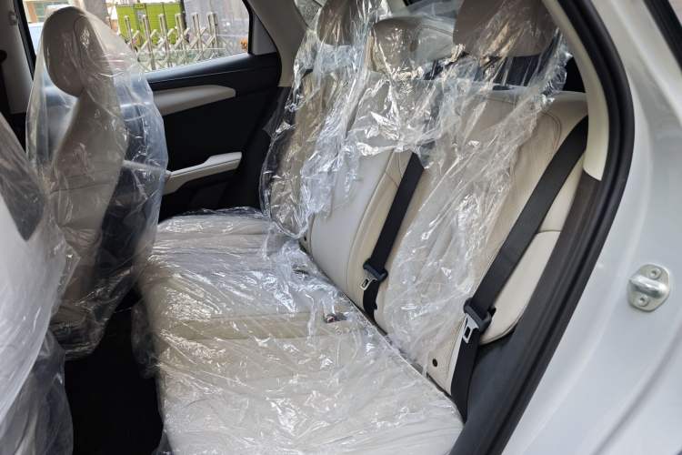 Used BYD Yuan UP 2025 Intelligent Driving Version 401 KM Dynamic Edition